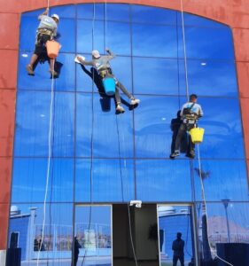 شركة نظافة AG 2025